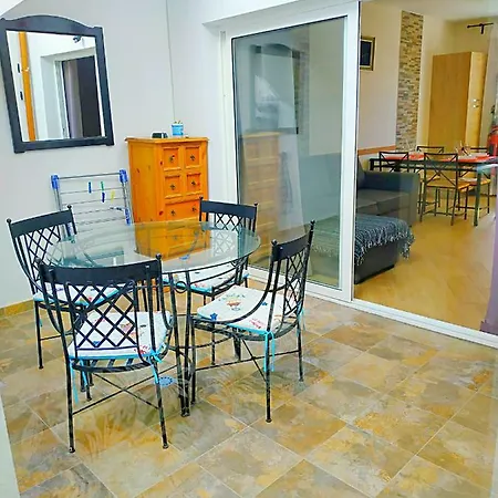 New Renovated Duplex Near The Ocean Located In Tenerife Sur Appartamento *