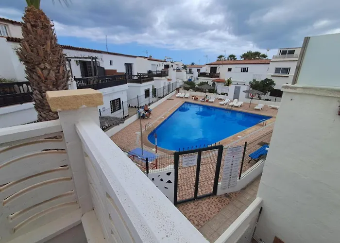 Lägenhet New Renovated Duplex Near The Ocean Located In Tenerife Sur