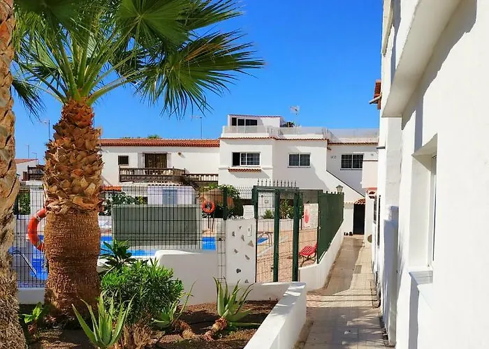 New Renovated Duplex Near The Ocean Located In Tenerife Sur Costa Del Silencio