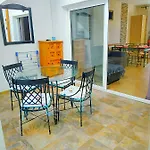 New Renovated Duplex Near The Ocean Located In Tenerife Sur 公寓 *
