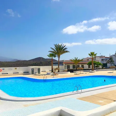 New Renovated Duplex Near The Ocean Located In Tenerife Sur Appartement