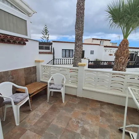 Apartamento New Renovated Duplex Near The Ocean Located In Tenerife Sur *