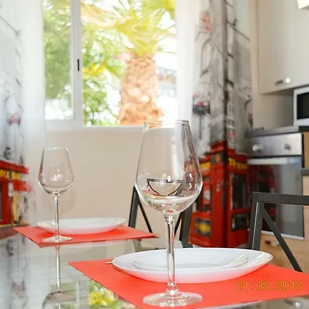 Appartement New Renovated Duplex Near The Ocean Located In Tenerife Sur