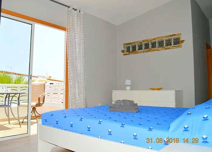 New Renovated Duplex Near The Ocean Located In Tenerife Sur Costa del Silencio