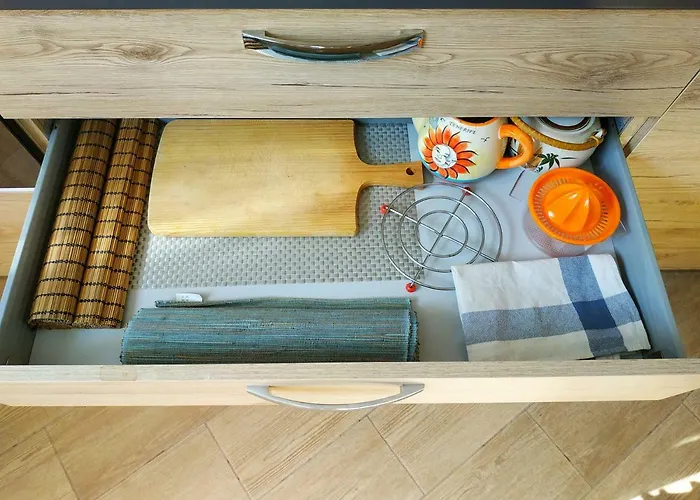 New Renovated Duplex Near The Ocean Located In Tenerife Sur Apartamento